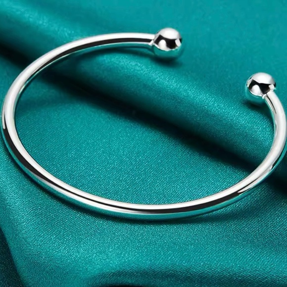 Silver 4mm Smooth Solid Bead Bracelet Cufflinks Bangles For Women - Picture 2 of 6